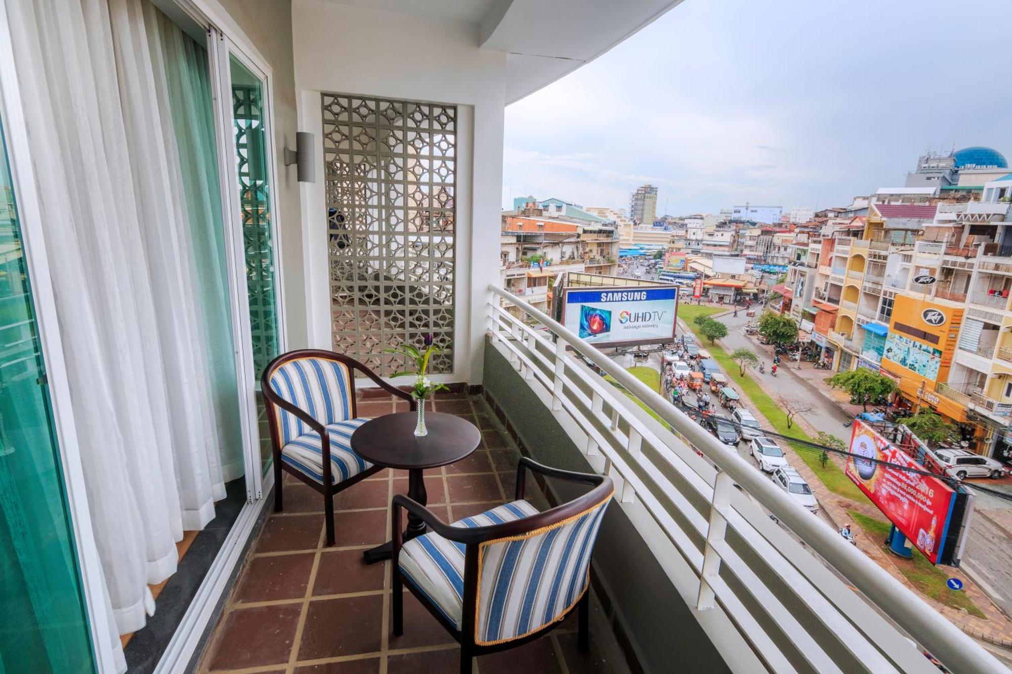Paradise Hotel Phnom Penh Ruang foto