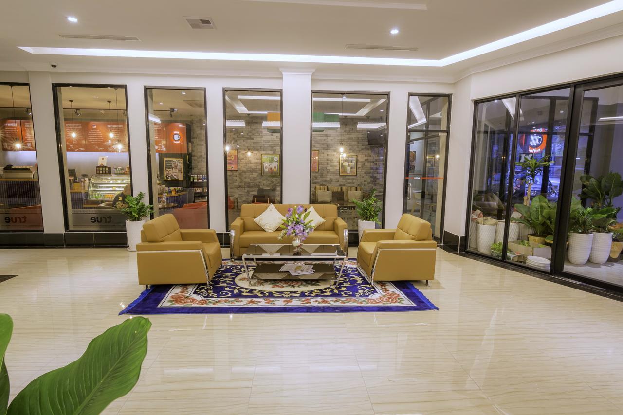 Paradise Hotel Phnom Penh Bagian luar foto