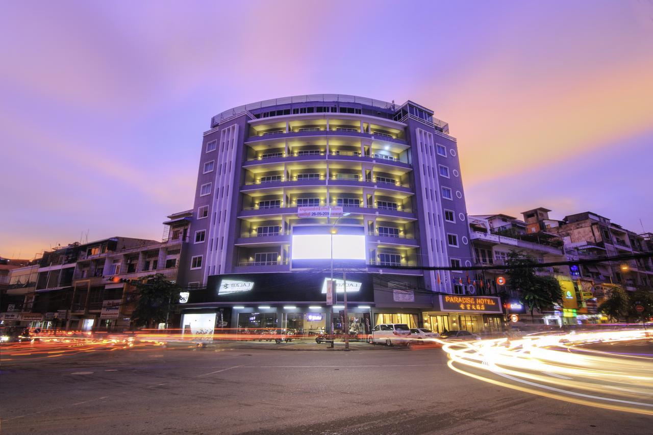 Paradise Hotel Phnom Penh Bagian luar foto