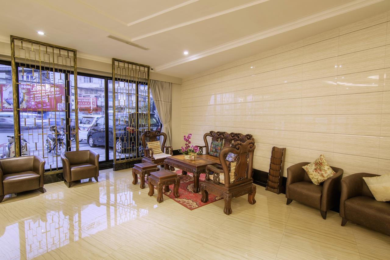 Paradise Hotel Phnom Penh Bagian luar foto