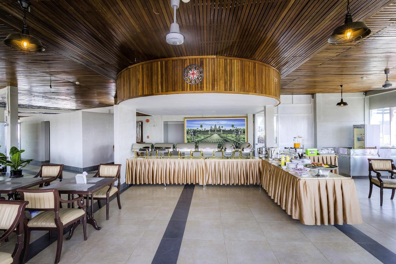 Paradise Hotel Phnom Penh Bagian luar foto
