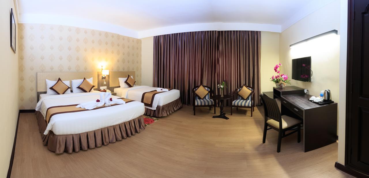 Paradise Hotel Phnom Penh Ruang foto