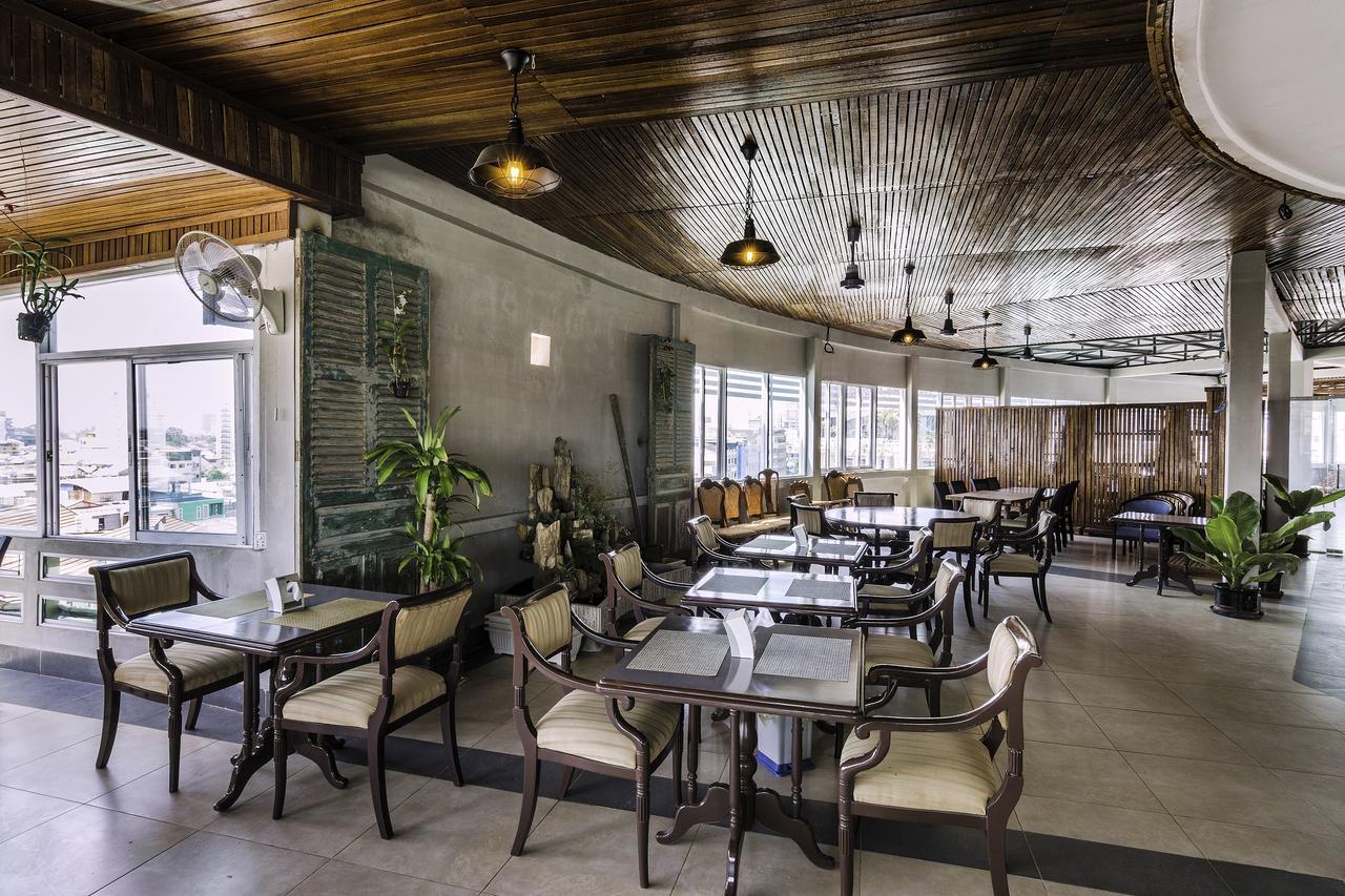 Paradise Hotel Phnom Penh Bagian luar foto